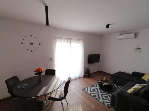 Veliko Brdo Apartment | Apartments Jakov