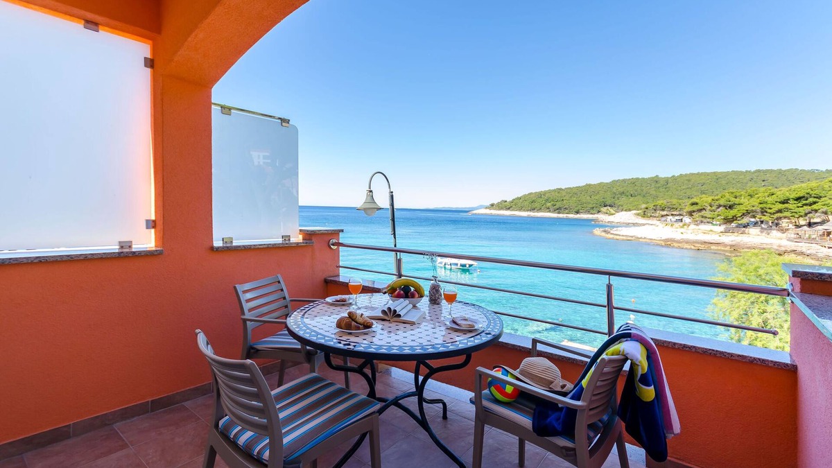 Milna Apartment | Apartments Juka (119551-A1) - Milna - island Hvar
