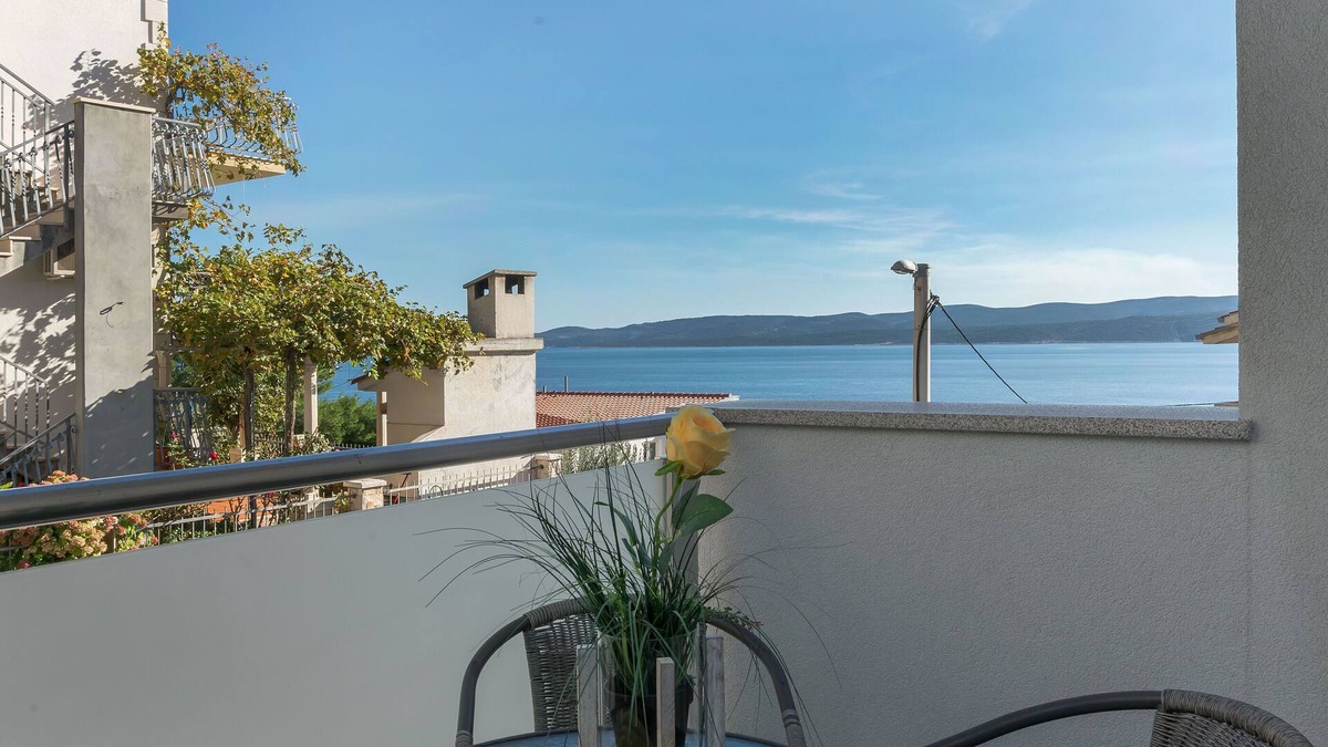 Ruskamen Apartment | Apartments Lorenzo (26581-A7) - Lokva Rogoznica