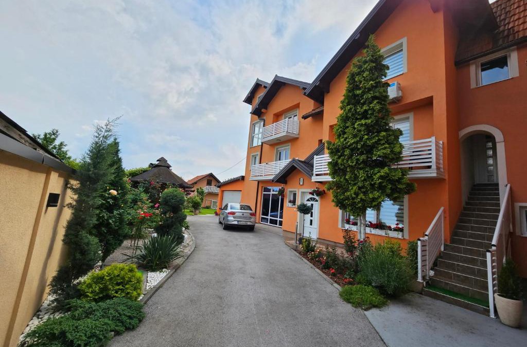 Zivinice Apartment | Apartments Luke