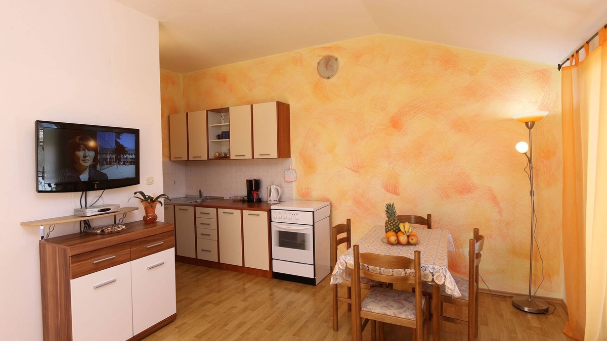 Polje Apartment | Apartments Mahmutović Fehima (10017-A1) - Silo - island Krk