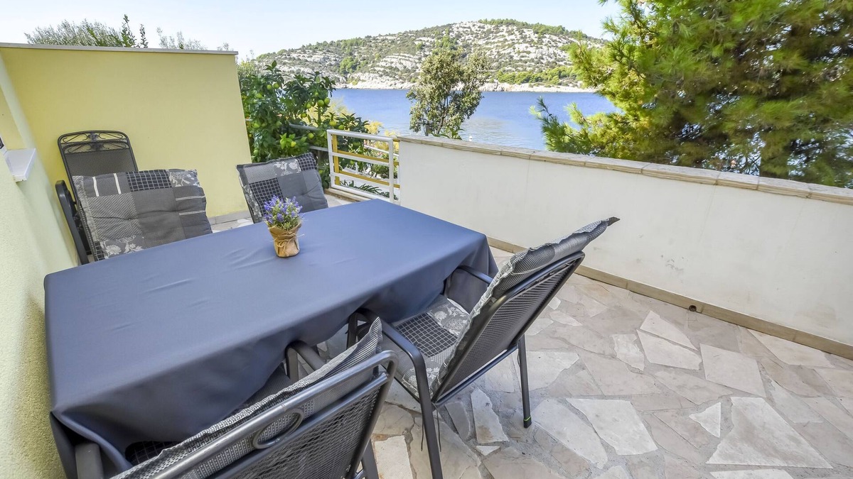 Razanj Apartment | Apartments Maja (57511-A1) - Razanj