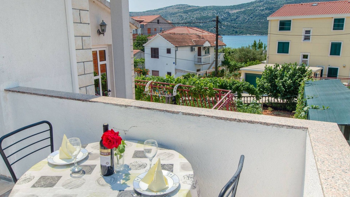 Poljica Apartment | Apartments Mala Dalmacija (29691-A2) - Poljica