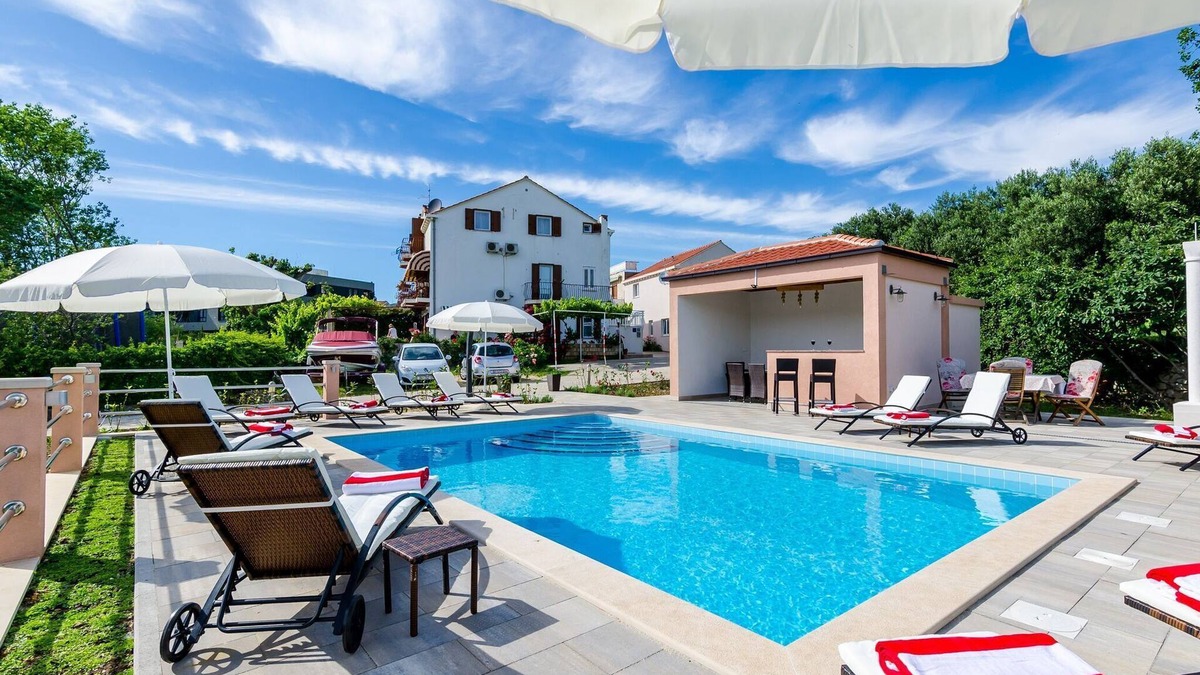 Srebreno Apartment | Apartments Mali Paradiso - Two Bedroom Apartment with Balcony and Pool View (A4)
