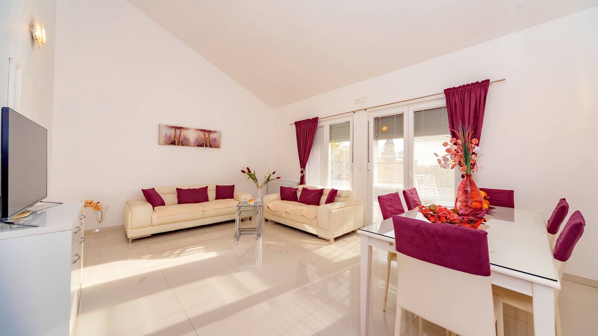 Kaluđerac Apartment | Apartments Maslina - Two Bedroom Apartment with Sea View