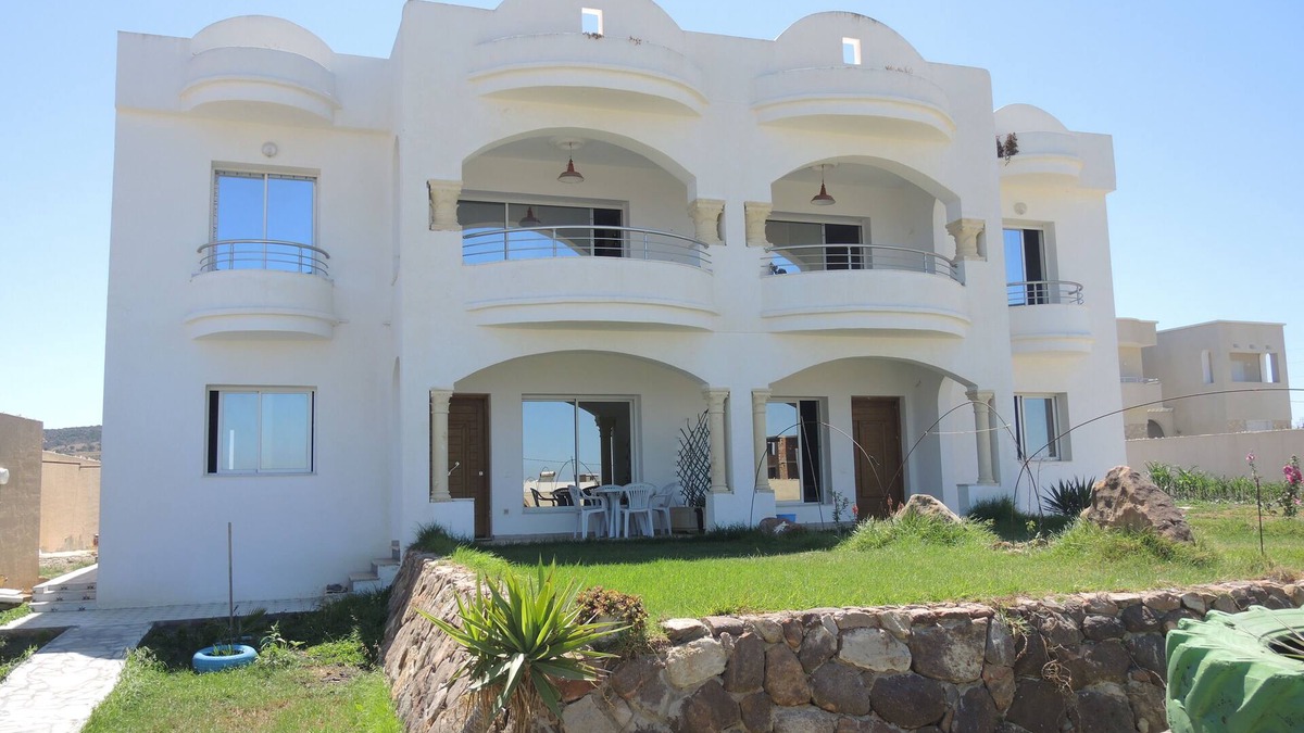 Hammam Al Agzaz Apartment | Apartments on the beach