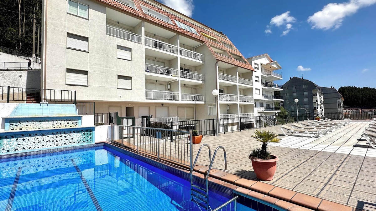 Raxo Apartment | Apartments Park Raxo, 5 people, sea view, swimming pool, 300 m from the beach.