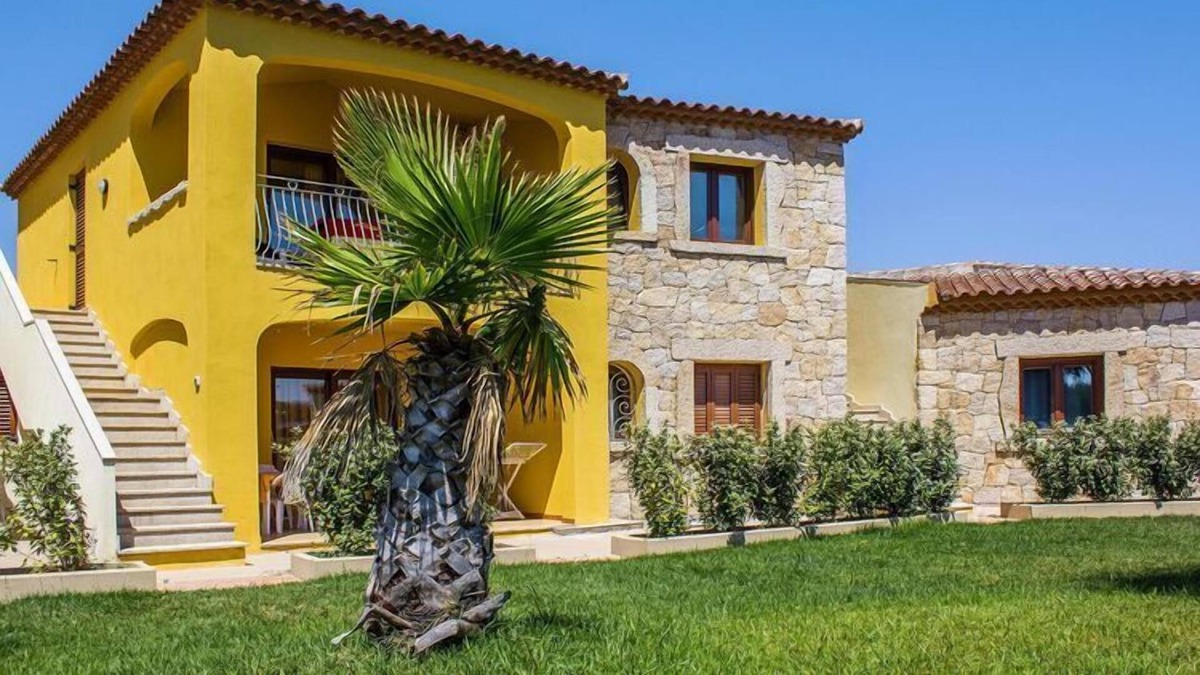 San Teodoro City Centre Apartment | Apartments, San Teodoro