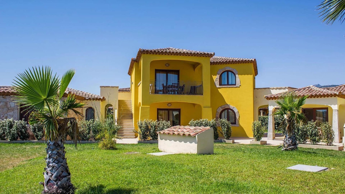 San Teodoro City Centre Apartment | Apartments, San Teodoro