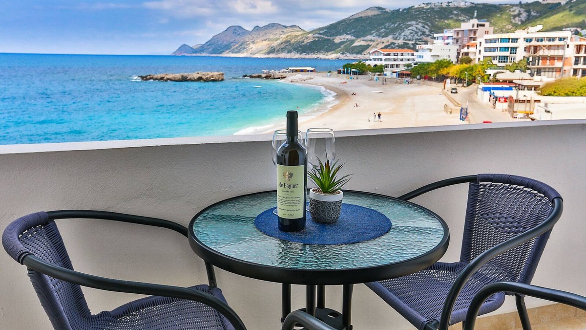 Dobra Voda Hotel | Apartments SIDRO
