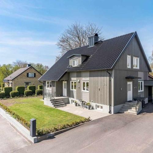 Smalandsstenar Apartment | Apartments Smålandsstenar