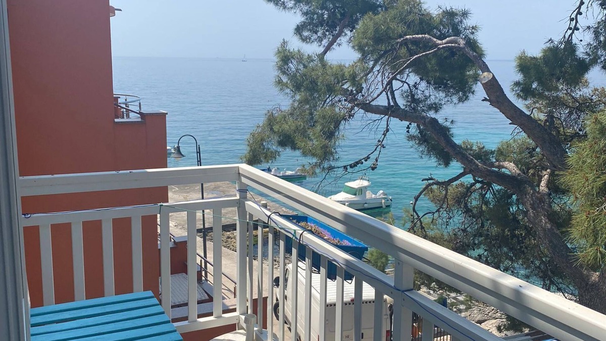 Milna Apartment | Apartments Tereza (34971-A2) - Milna - island Hvar
