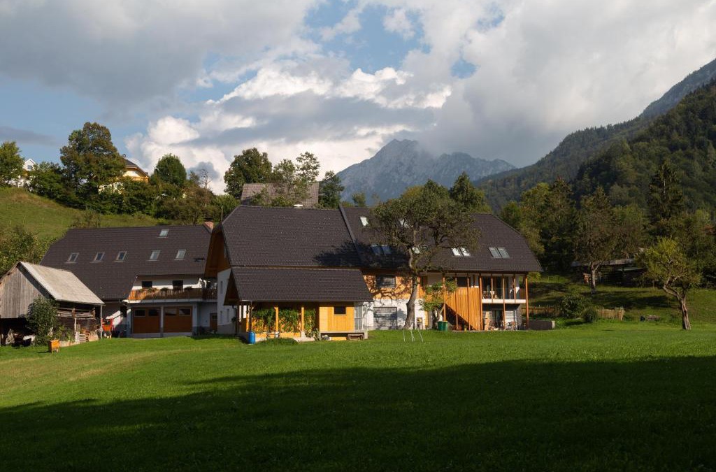 Lom pod Storzicem House | Apartments Tourist Farm Štorman with EV Ch-Station