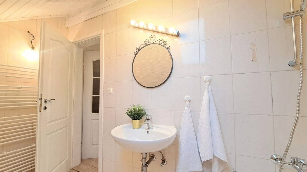 Dreznik Grad Apartment | Apartments Villa Mavi - Two Bedroom Apartment Second Floor