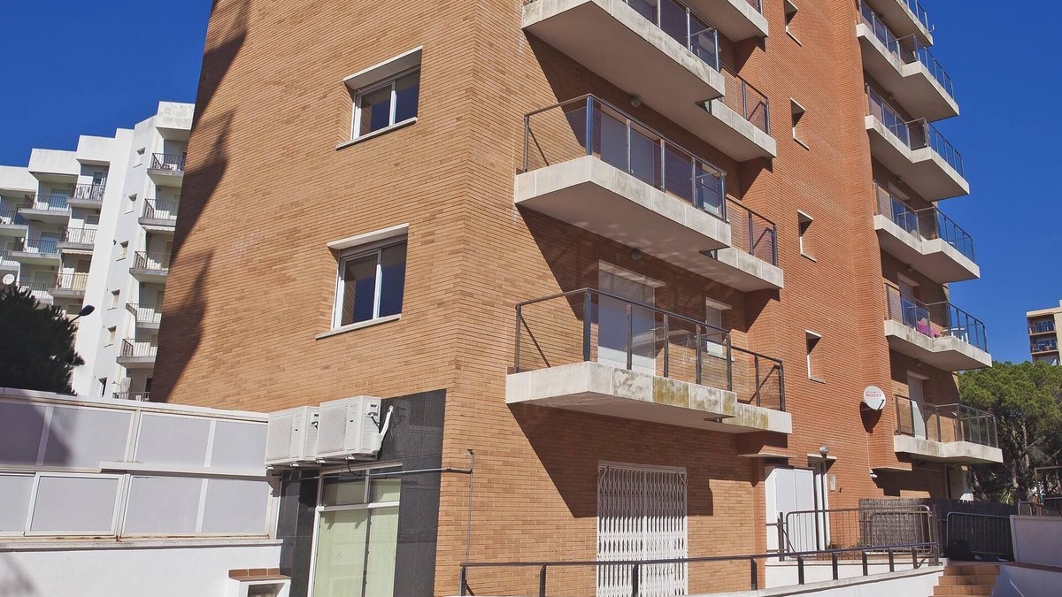 Blanes Apartment | APCOSTAS Villa De Madrid/Two Bedrooms
