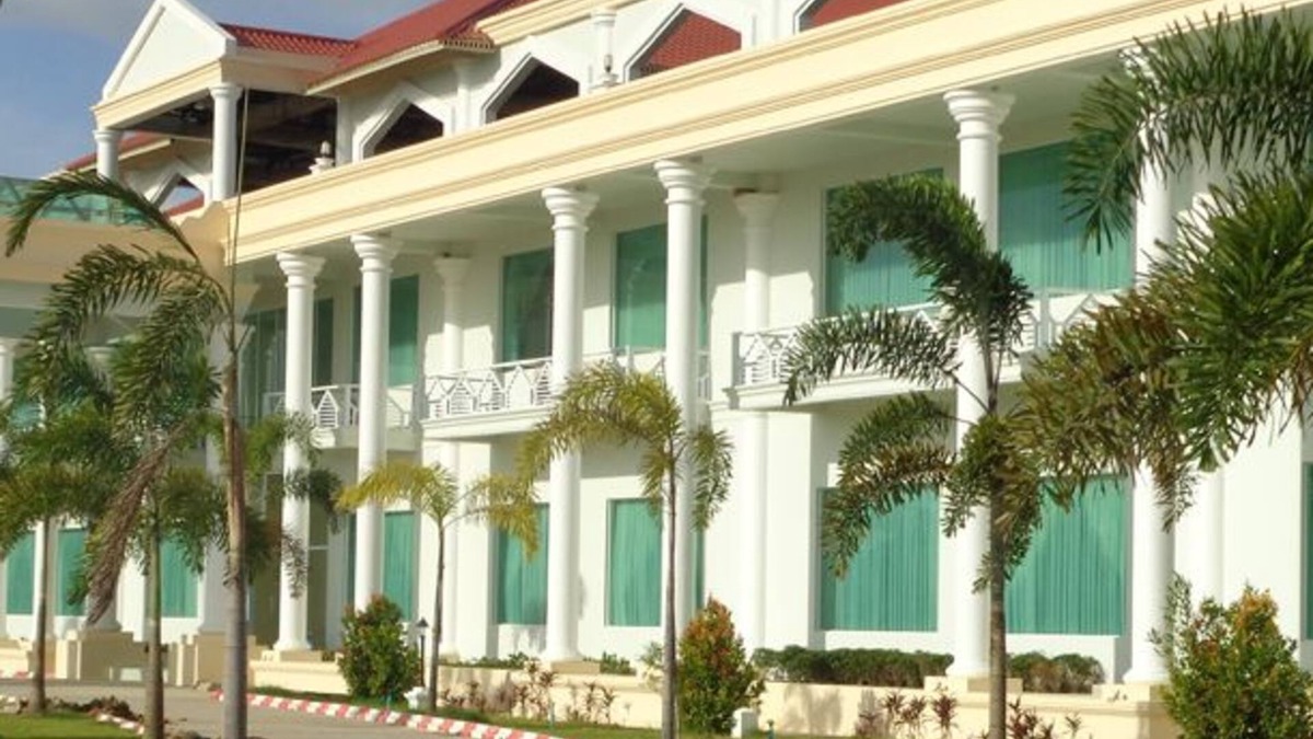 Naypyidaw Hotel | Apex Hotel