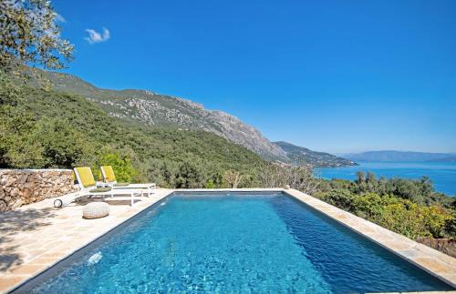 Barbati Apartment | Aphrodite's maisonette on Corfu island