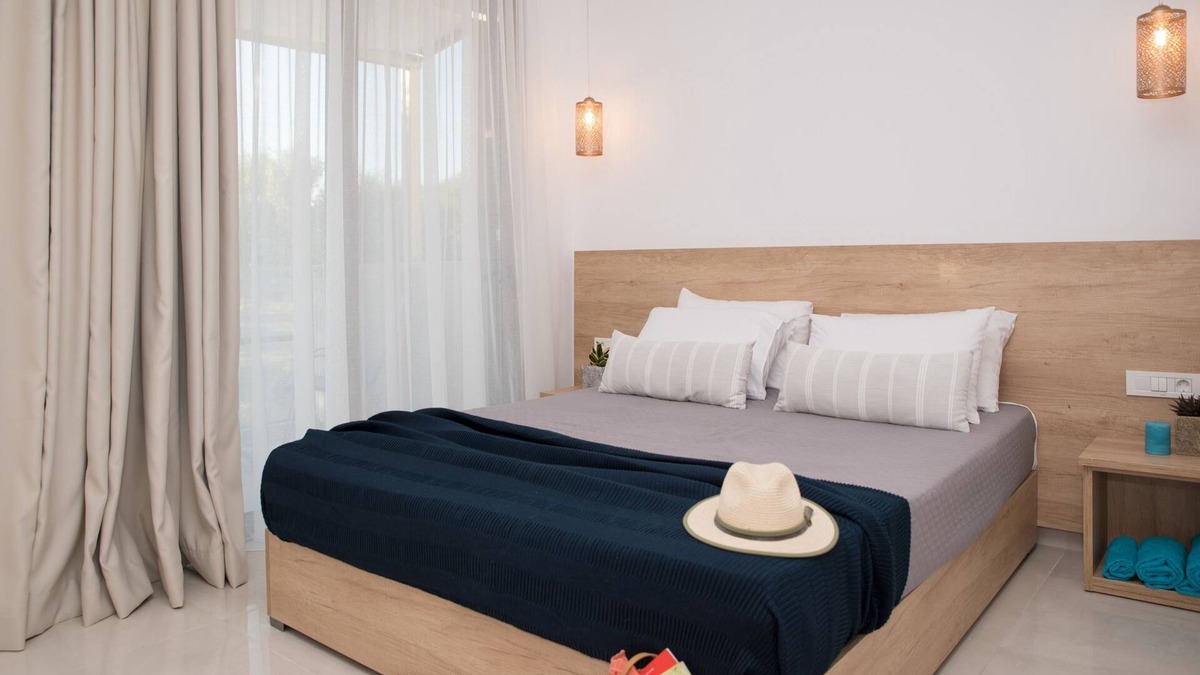 Alykes Apartment | Aphrodite Studios & Apartments -2 bedroom Apartment 5 guests