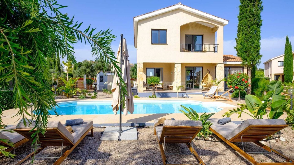 Kouklia Villa | Aphropean Golf Villa by Nomads