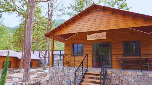 Gracias Ski Chalet | Apino Lodge del Celaque