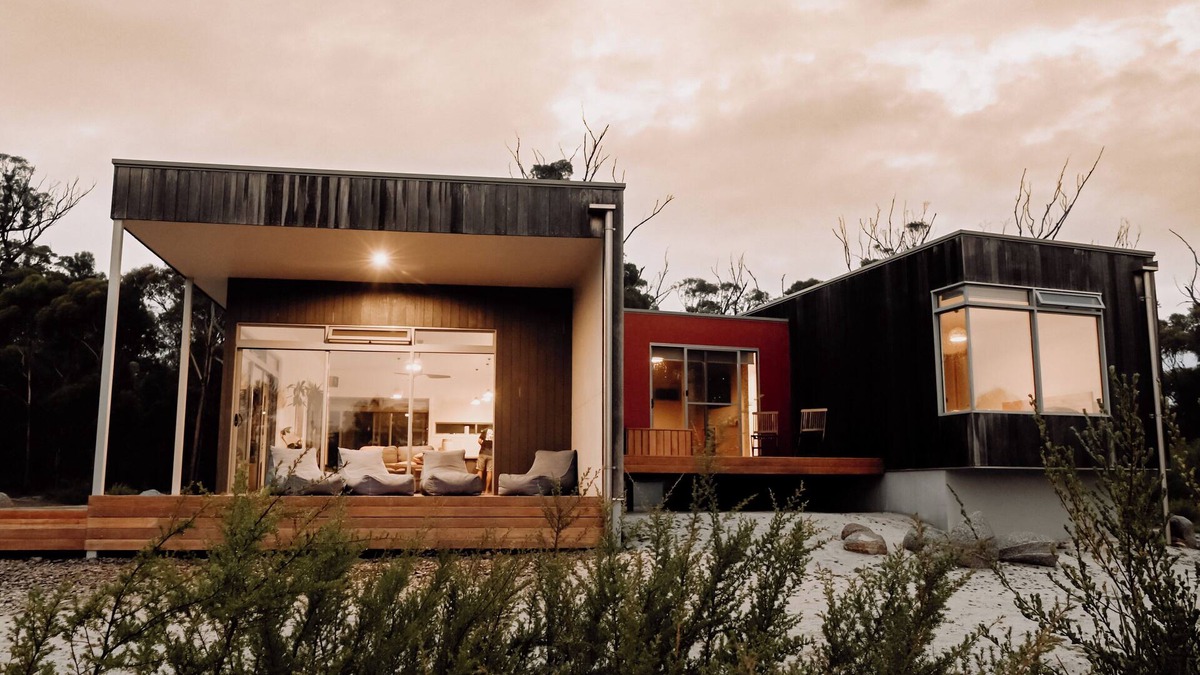 Friendly Beaches House | Aplite House Luxury Eco Accommodation