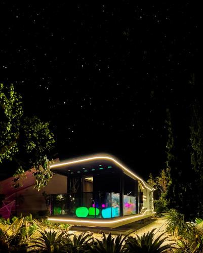 Calatagan Resort | Apollo Aeropods Casobe