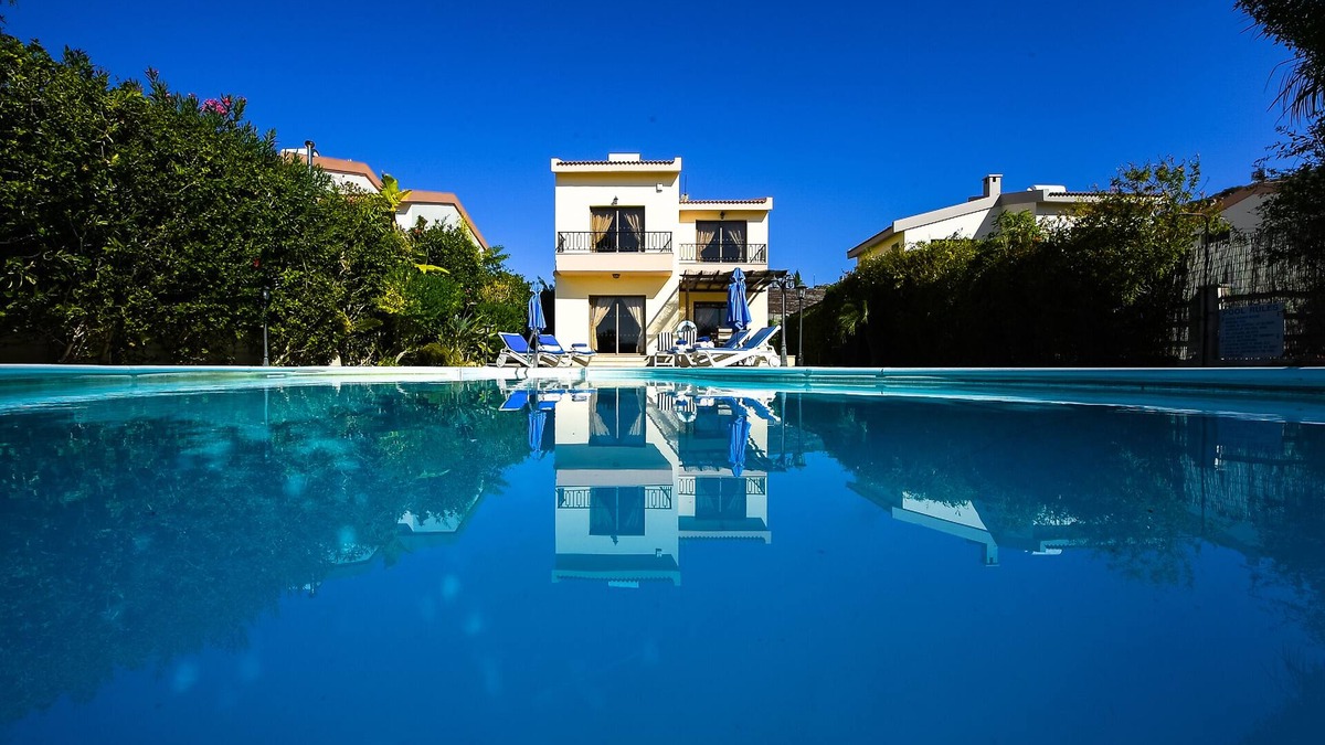 Pissouri Villa | APOLLO Villa. A 3 bedroom luxury villa 200 metres from Pissouri Bay