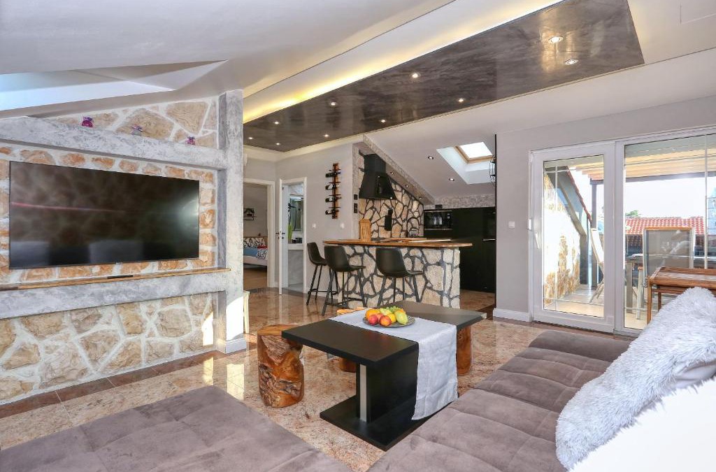 Zaton Apartment | App 5 Zaton beach Sonnenterrasse Fußbodenheizung einzigartig auch im Herbst und Winter