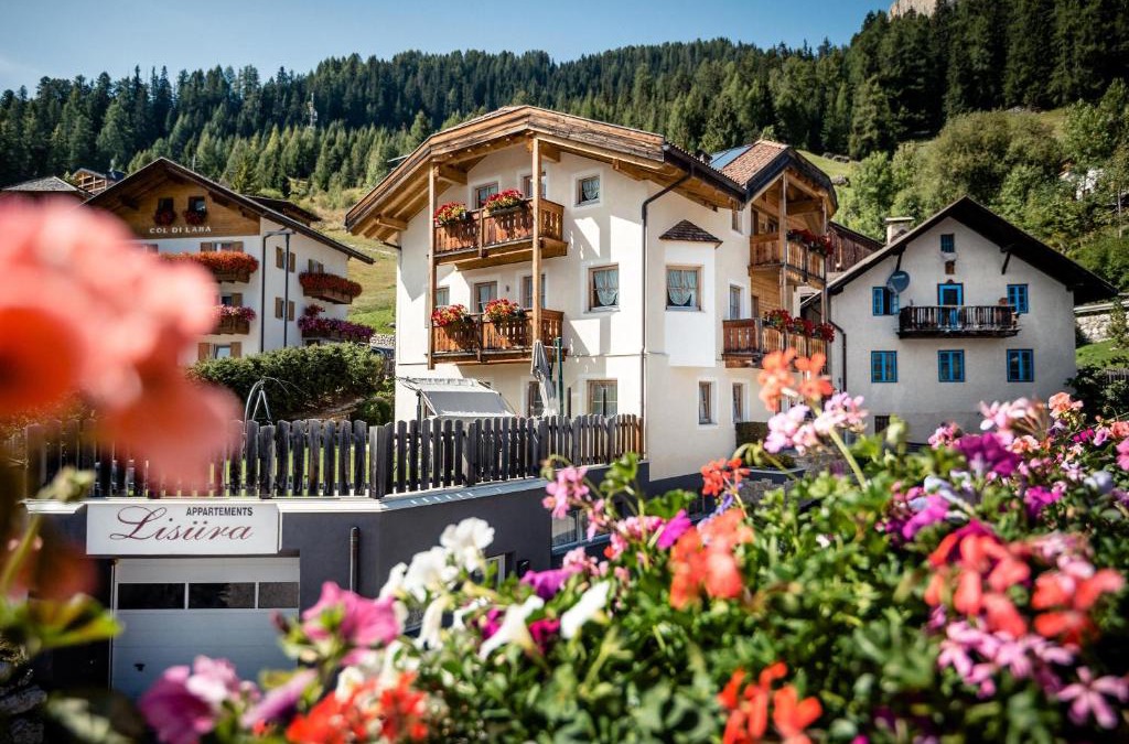 Corvara in Badia Apartment | App Lisüra Boè