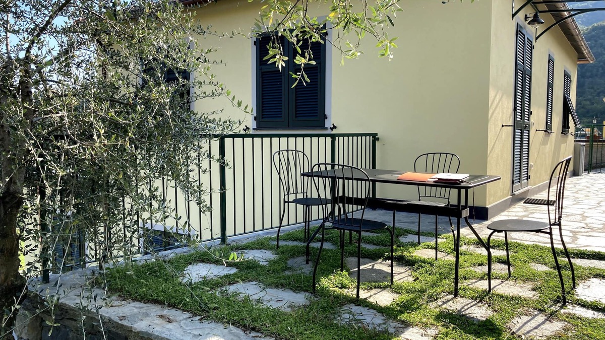 Chiavari Apartment | App. second floor Grapefruit