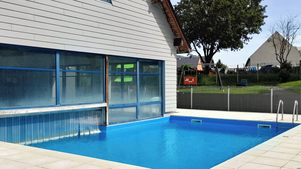 Arreau Apartment | App T2 Bis Piscine Terrasse