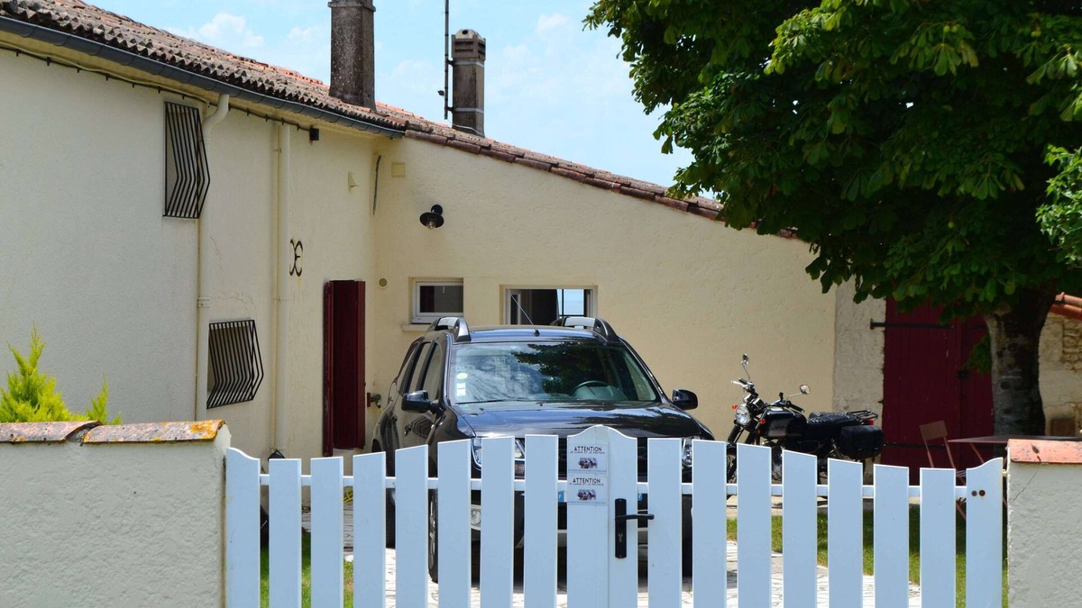 Chenac-Saint-Seurin-d'Uzet Apartment | Appartement Calme et Tranquillité Avec une Belle vue sur la Gironde