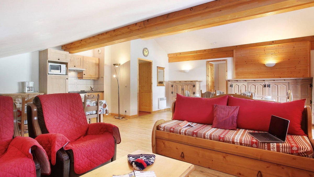 Notre-Dame-de-Bellecombe Condo | Appart Confortable Près des Pistes|Piscine + Sauna