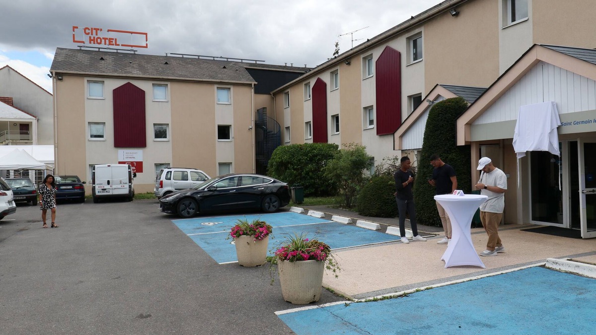 Saint-Germain-les-Corbeil Apartment | Appartement 201 Tarracotta