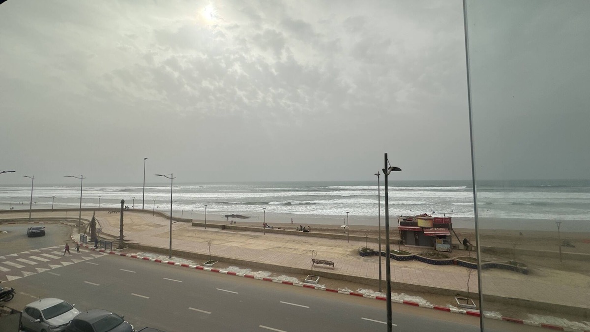 Rabat-Sale-Kenitra Apartment | Apparemment Front mer et Pied Dans Leau