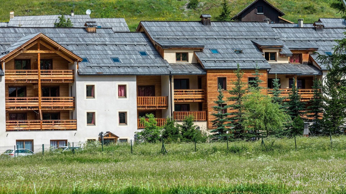 Abries Condo | Appart équipé + privé, esprit chalet, accès sauna