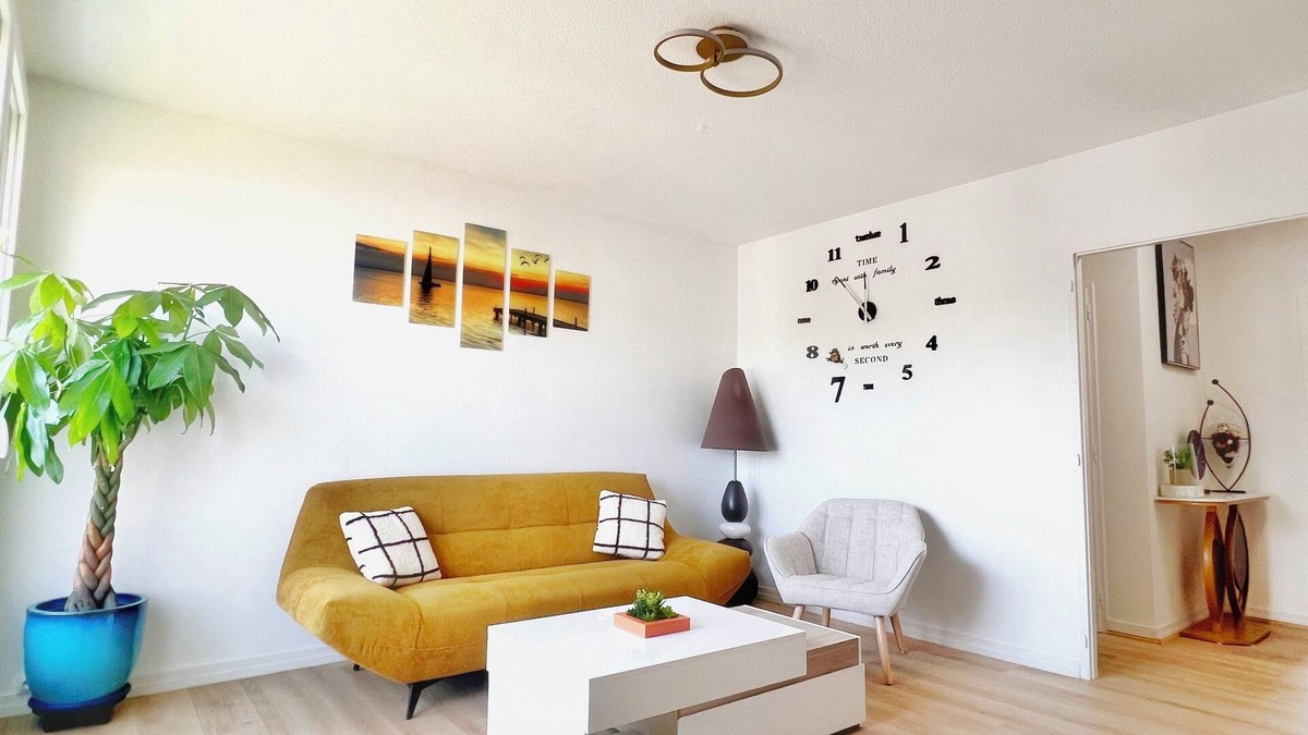 Chateau Apartment | Appart 65m2 RDC, 2 bedrooms, Free parking Nantes agglo(Rezé)