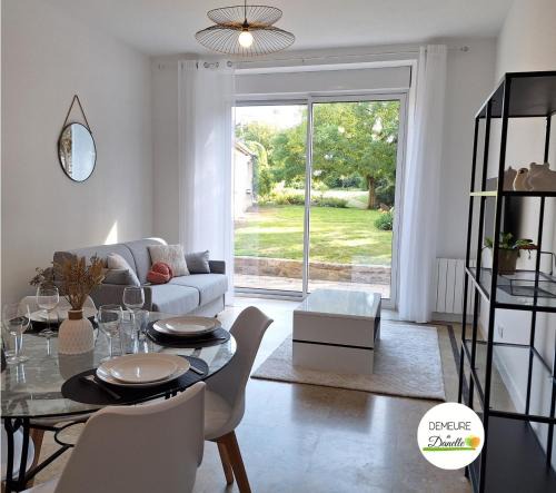 Mayenne Apartment | Appart chic-calme rdc avec jardin
