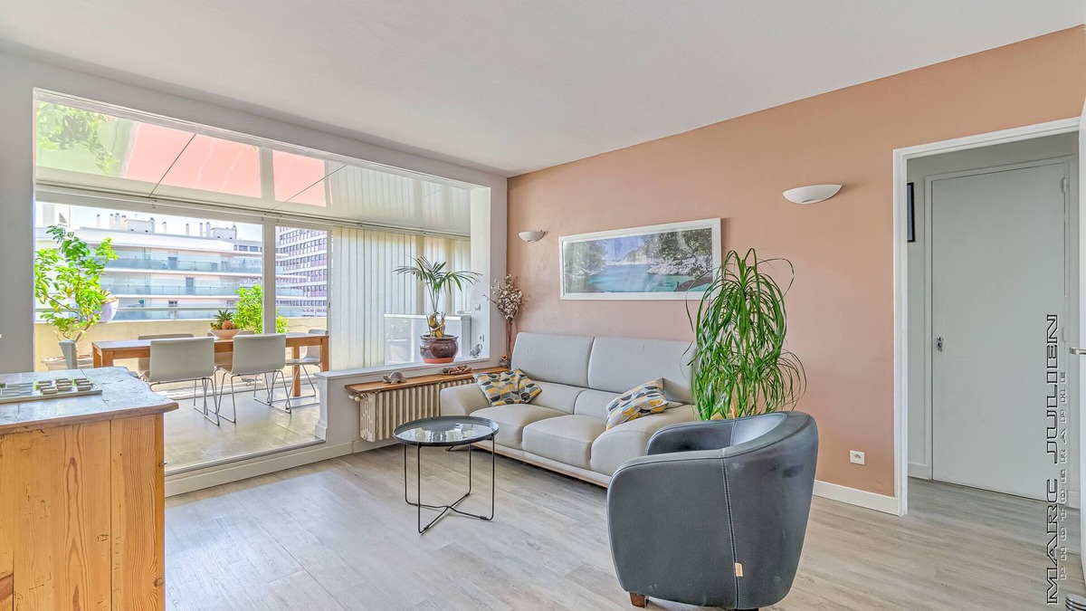 Le Pharo Apartment | Appart de Charme77M2 Box, Catalans Pharo, natural sand beach, old port, bus at50M