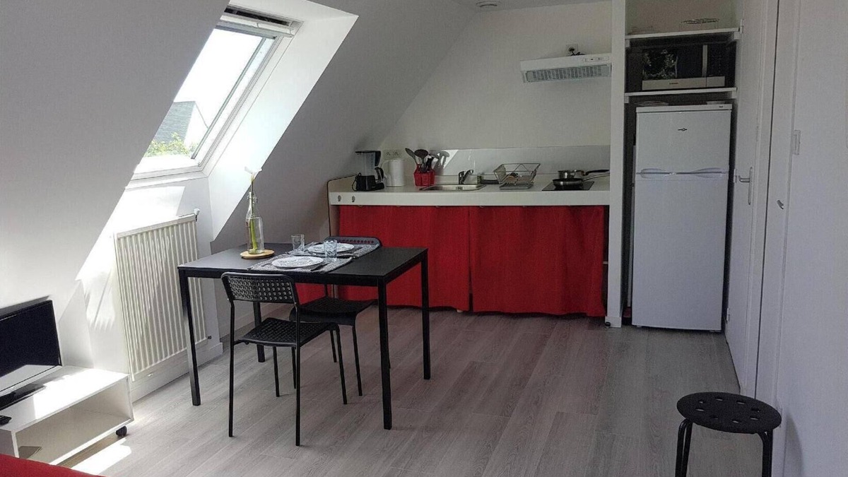 Plouzane Apartment | "Appart-Etape": T1bis 18m², R + 1, furnished for 2 people, from 2 nights