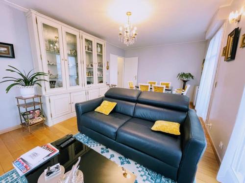Bussy-Saint-Georges Apartment | Appart familial, proche Disney, Paris