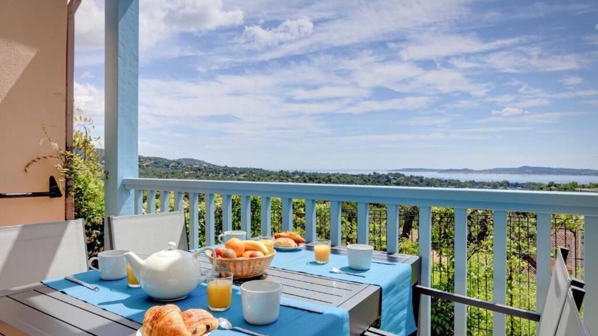 Les Restanques Apartment | Appart Grimaud sea view (Les Restanques du Golfe de St Tropez)