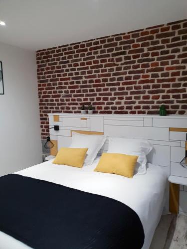 Saint-Amand-les-Eaux Apartment | APPART HOTEL LA CENSE PIERROT DES PRINCES