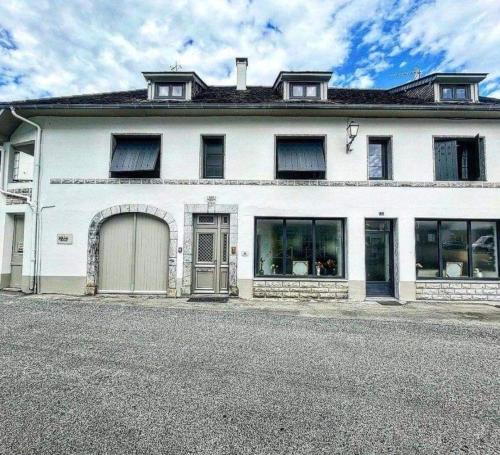 Arette Apartment | Appart Séguite 4p Garage motos et vélos