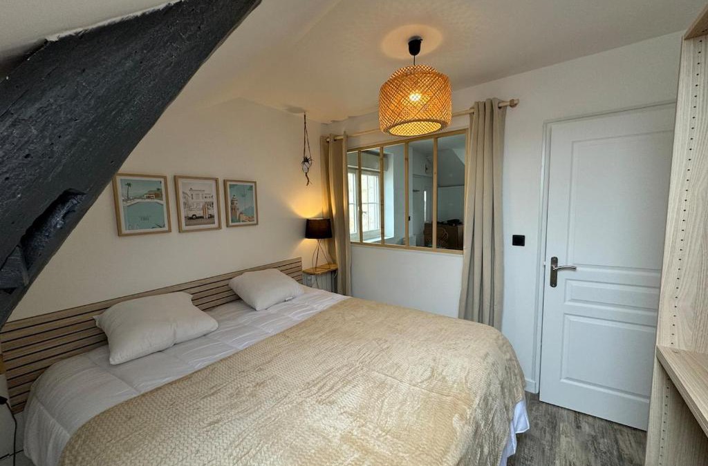 Bauge Apartment | Appart T2 cosy - 4 pers - Centre Baugé