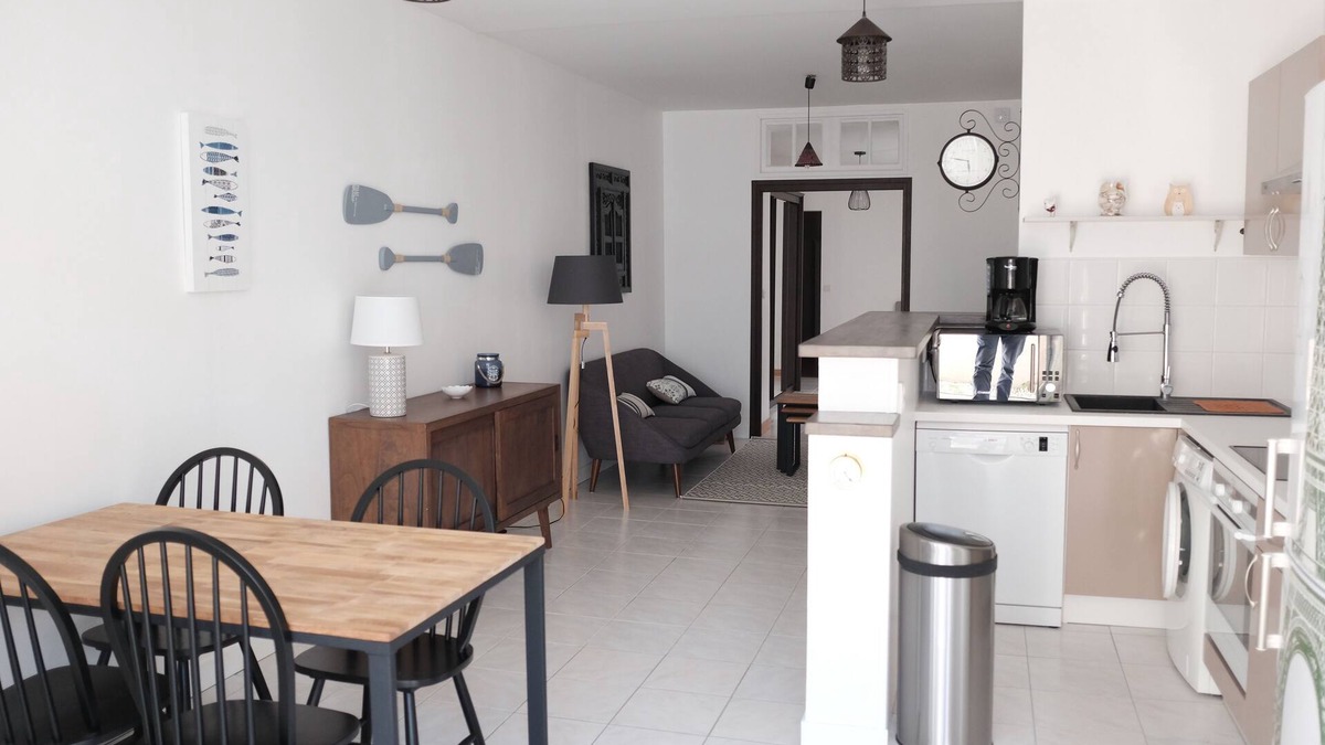 Quartier du Casino House | Appart T3 hyper center of Chatelaillon, 20 m from the sea, between Casino and market