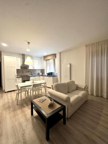 Castelnuovo di Garfagnana Apartment | Appartamento Raffaello