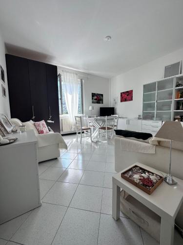 Deiva Marina Apartment | Appartament Victoria between sea and 5 lands