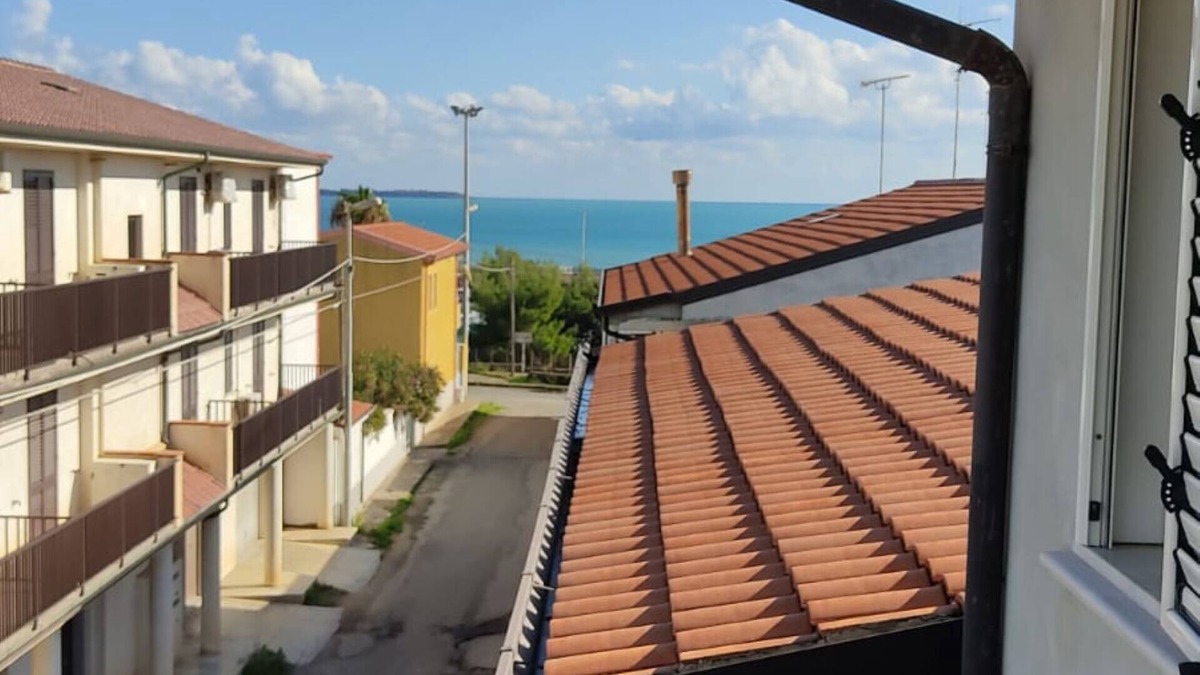 Le Castella Apartment | Appartamenti La Calabrese - Marmora