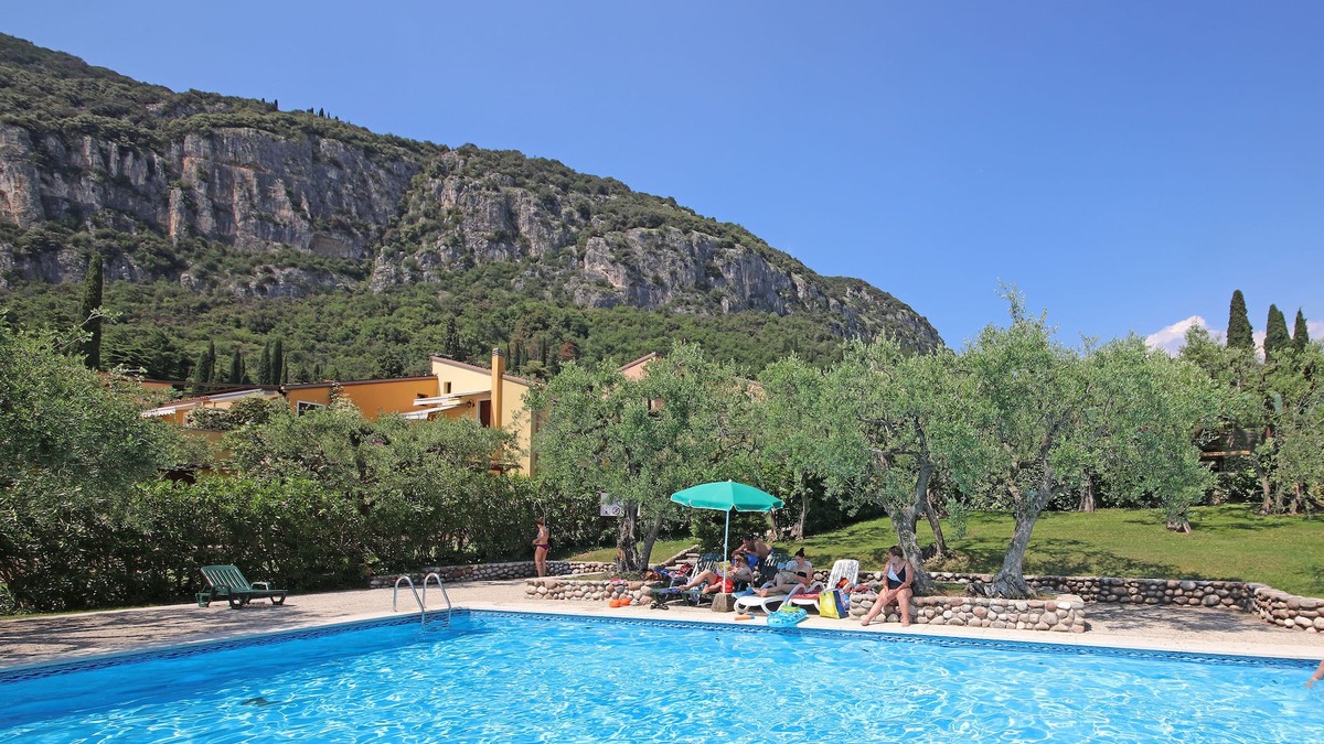 Corno Apartment | Appartamenti Pratone
